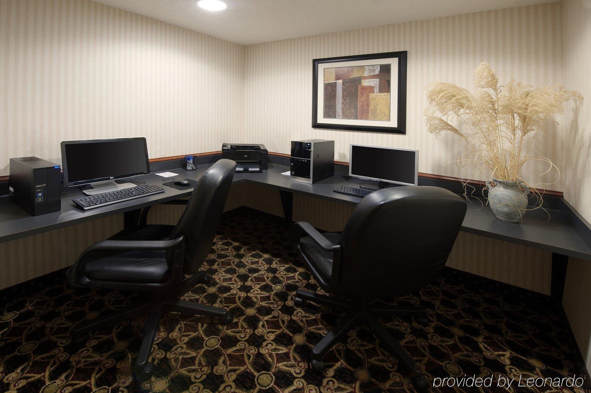 Holiday Inn Express Hotel & Suites Clearfield By Ihg Luaran gambar